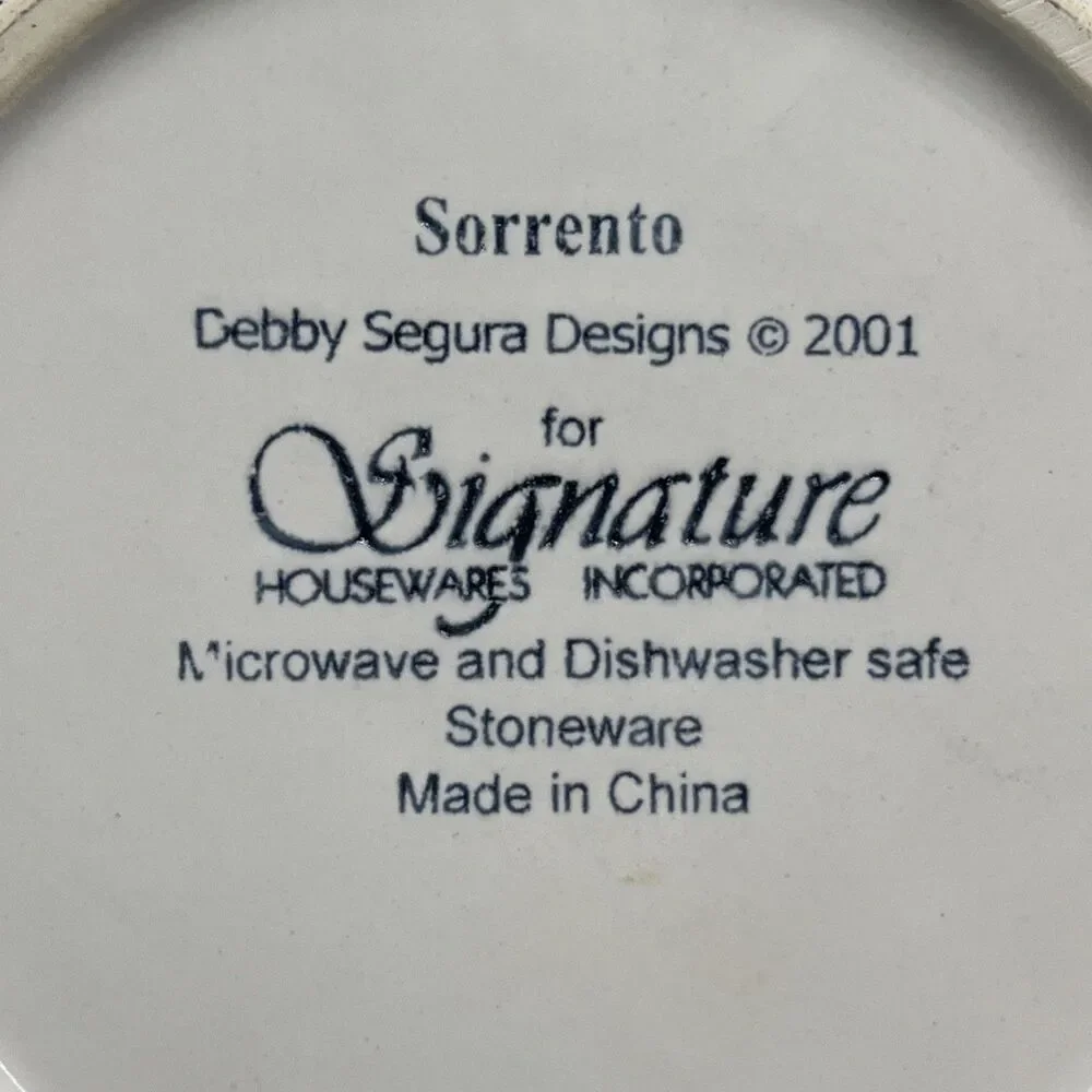 Signature item good